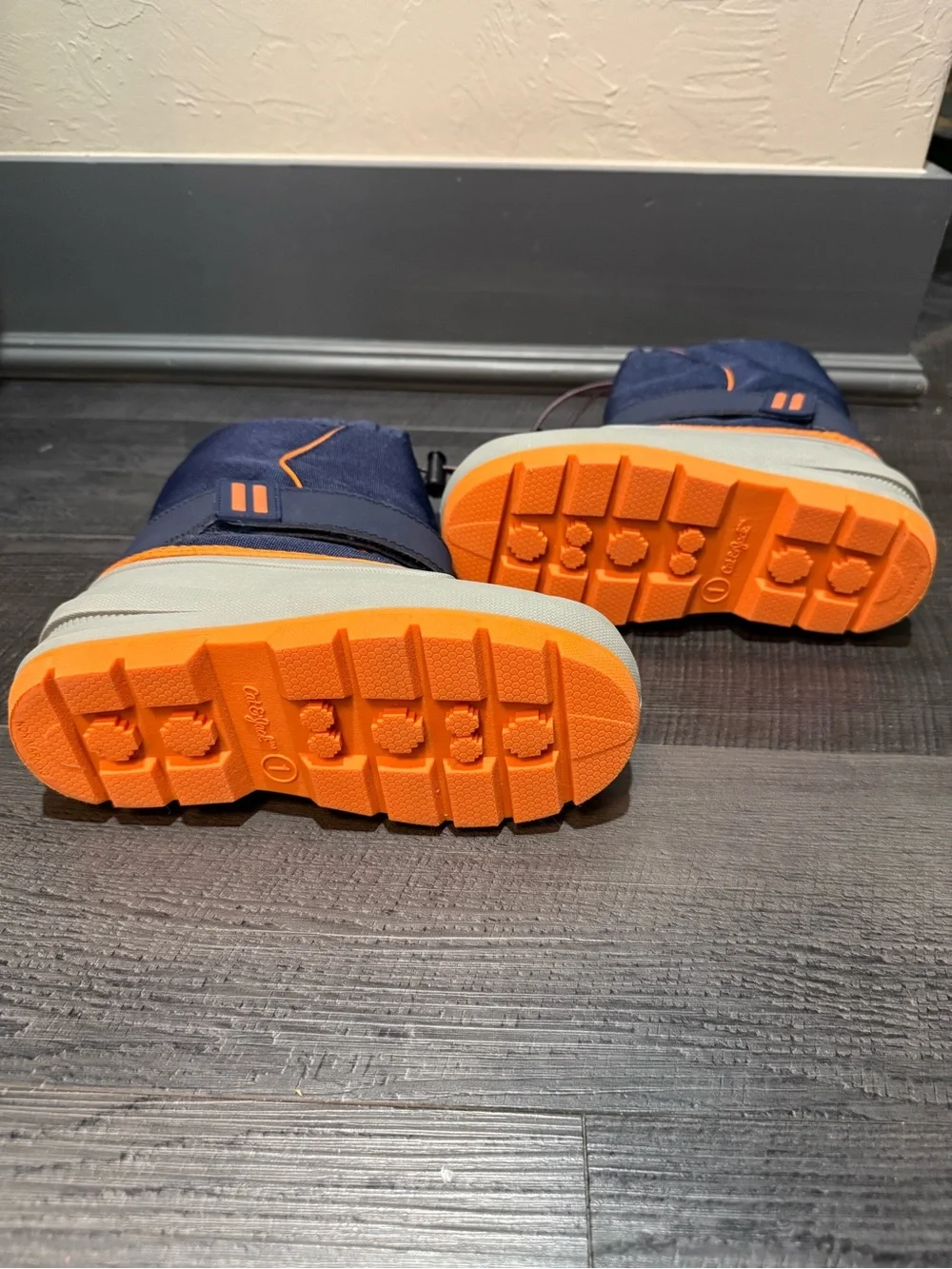 Cat & Jack Navy and Orange Kids Snow Boots